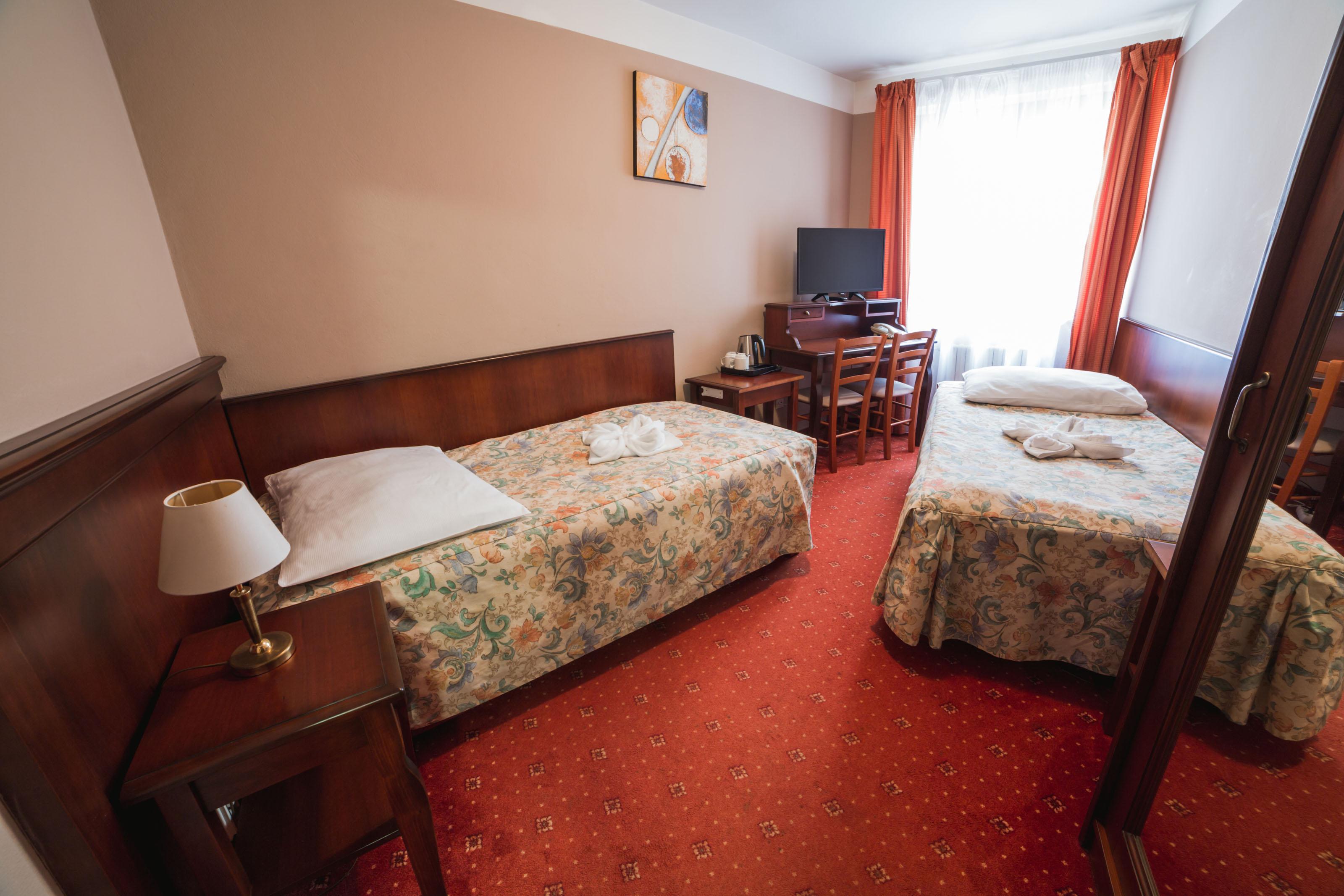 Hotel Dalimil Прага Екстериор снимка