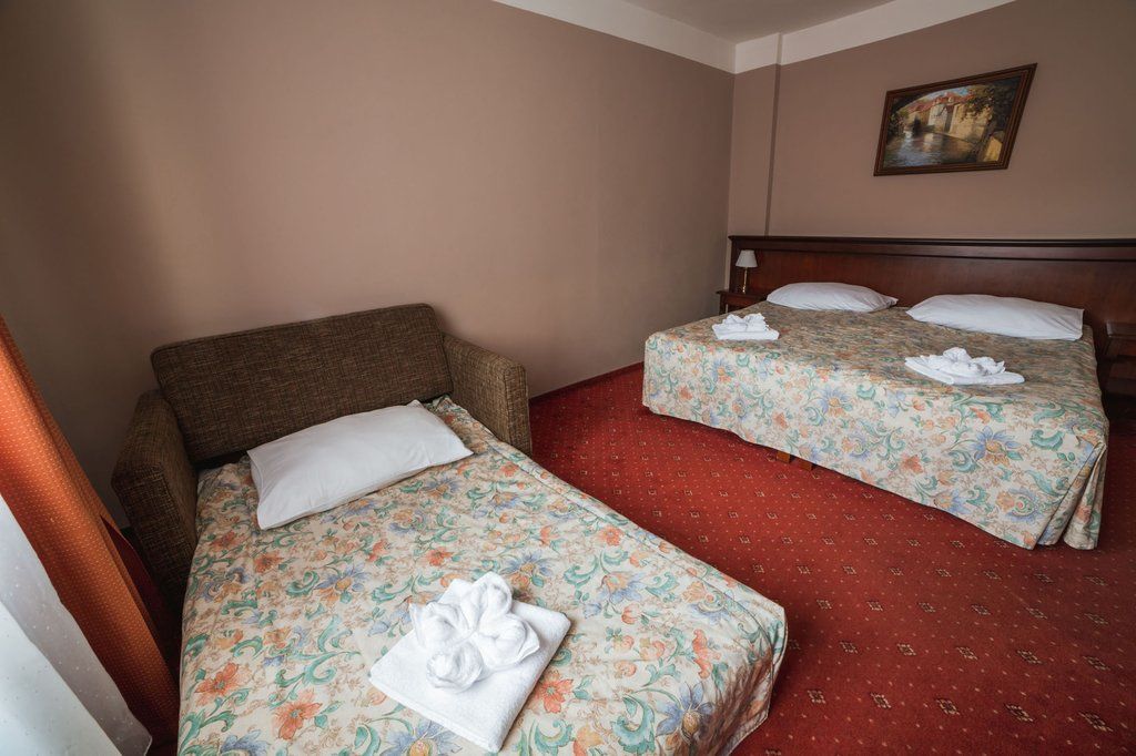Hotel Dalimil Прага Екстериор снимка
